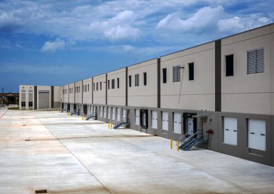 Un exemple de l'un de nos bâtiments commerciaux métalliques à vendre